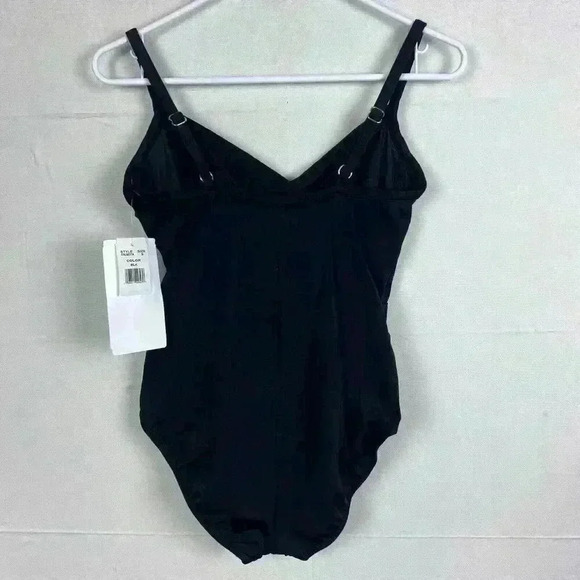 Penbrooke Chlorine Resistant One‎ Piece Black Size Small Swim Suit - Picture 7 of 12